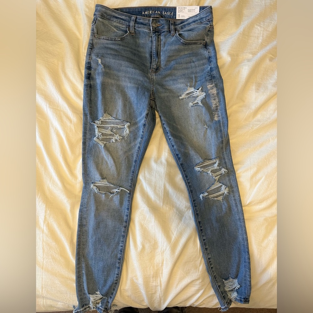 American Eagle Light Blue Denim Jeans